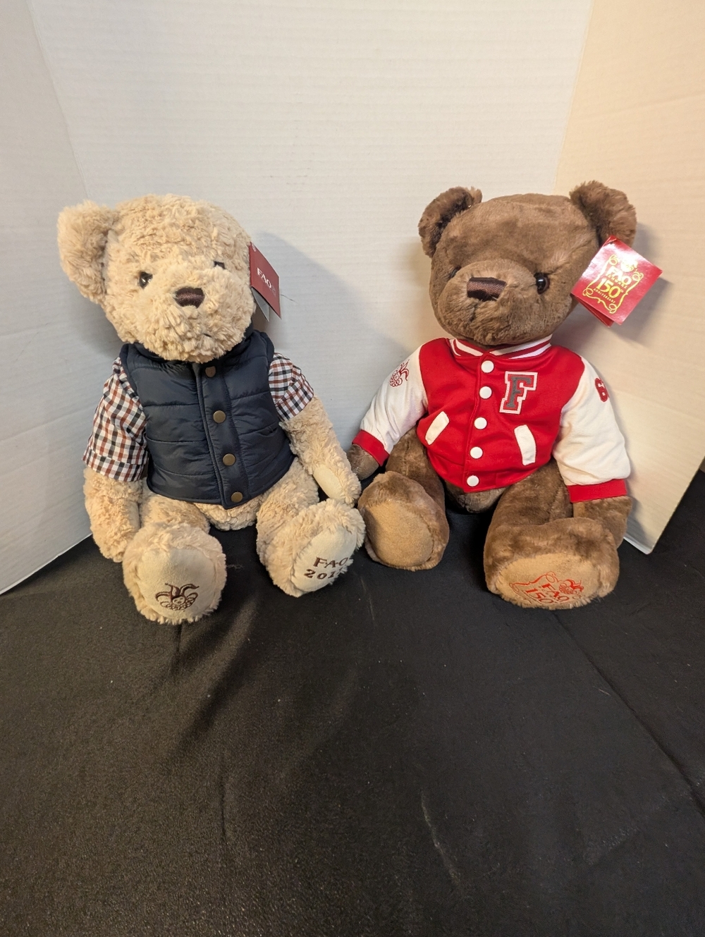 New Lot 2 FAO Schwarz Toys R Us Plush Teddy Bears Special Edition